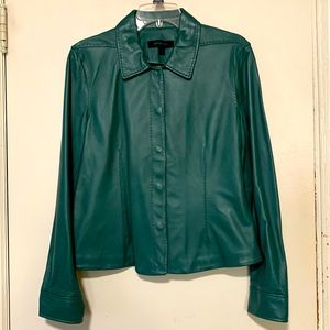 Women’s leather jacket Teal green size L snap closure. NWOT